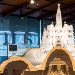 THE GAUDÍ EXHIBITION CENTER